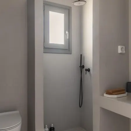 Siora Of Paros - Ammiralis & Castelis *